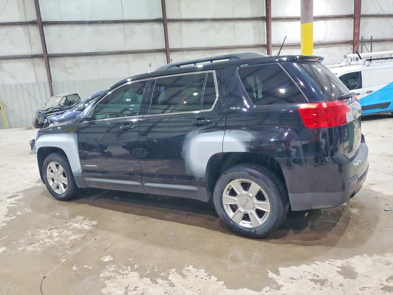 2013 GMC TERRAIN SLT photo 4