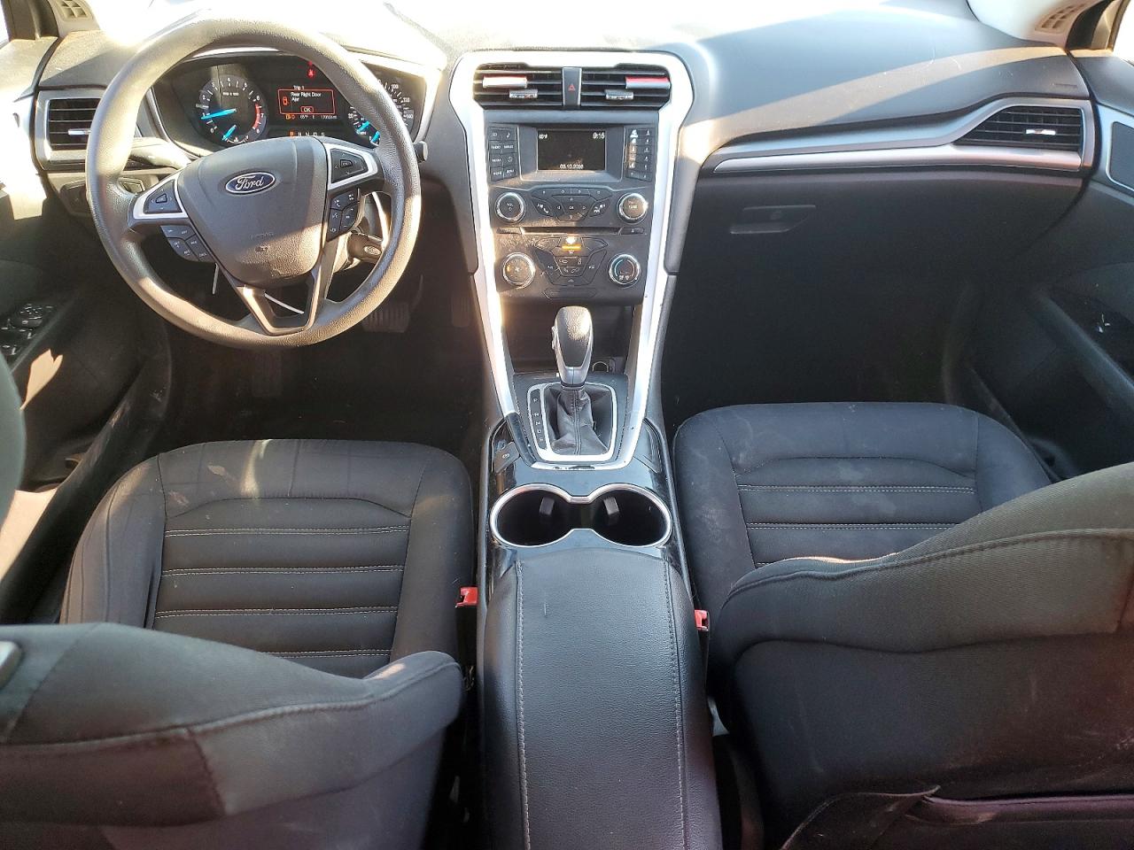 2015 FORD FUSION SE photo 15