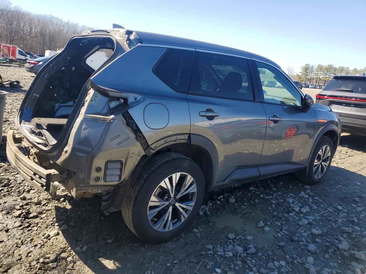 2021 NISSAN ROGUE SV photo 5