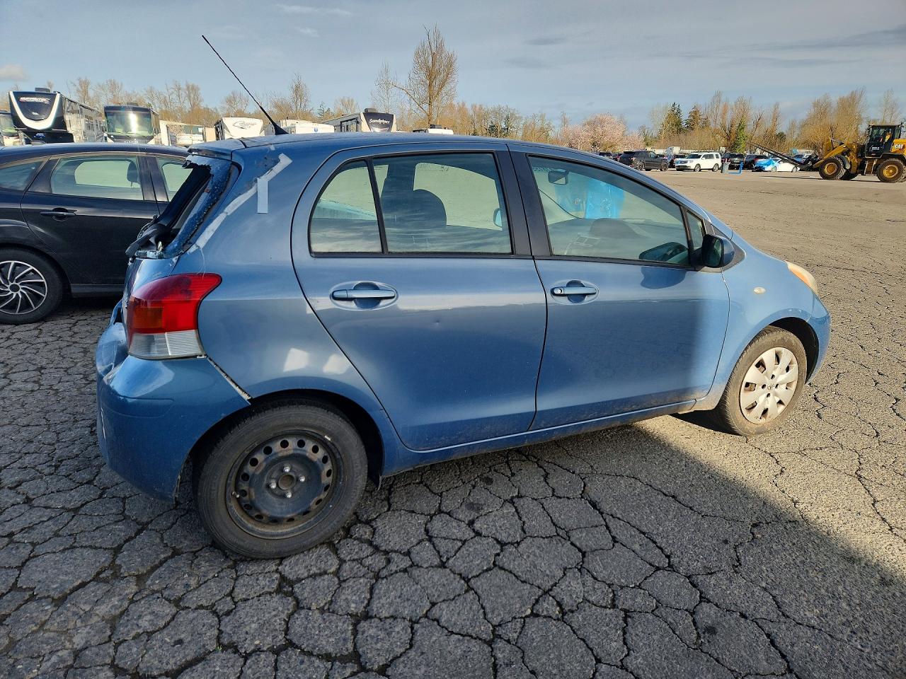 2010 TOYOTA YARIS BASE photo 5