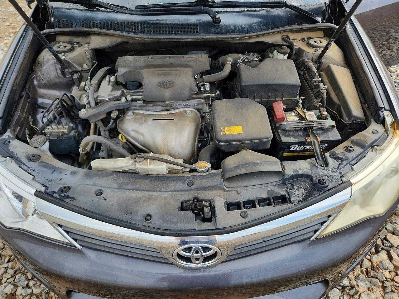 2014 TOYOTA CAMRY L photo 11
