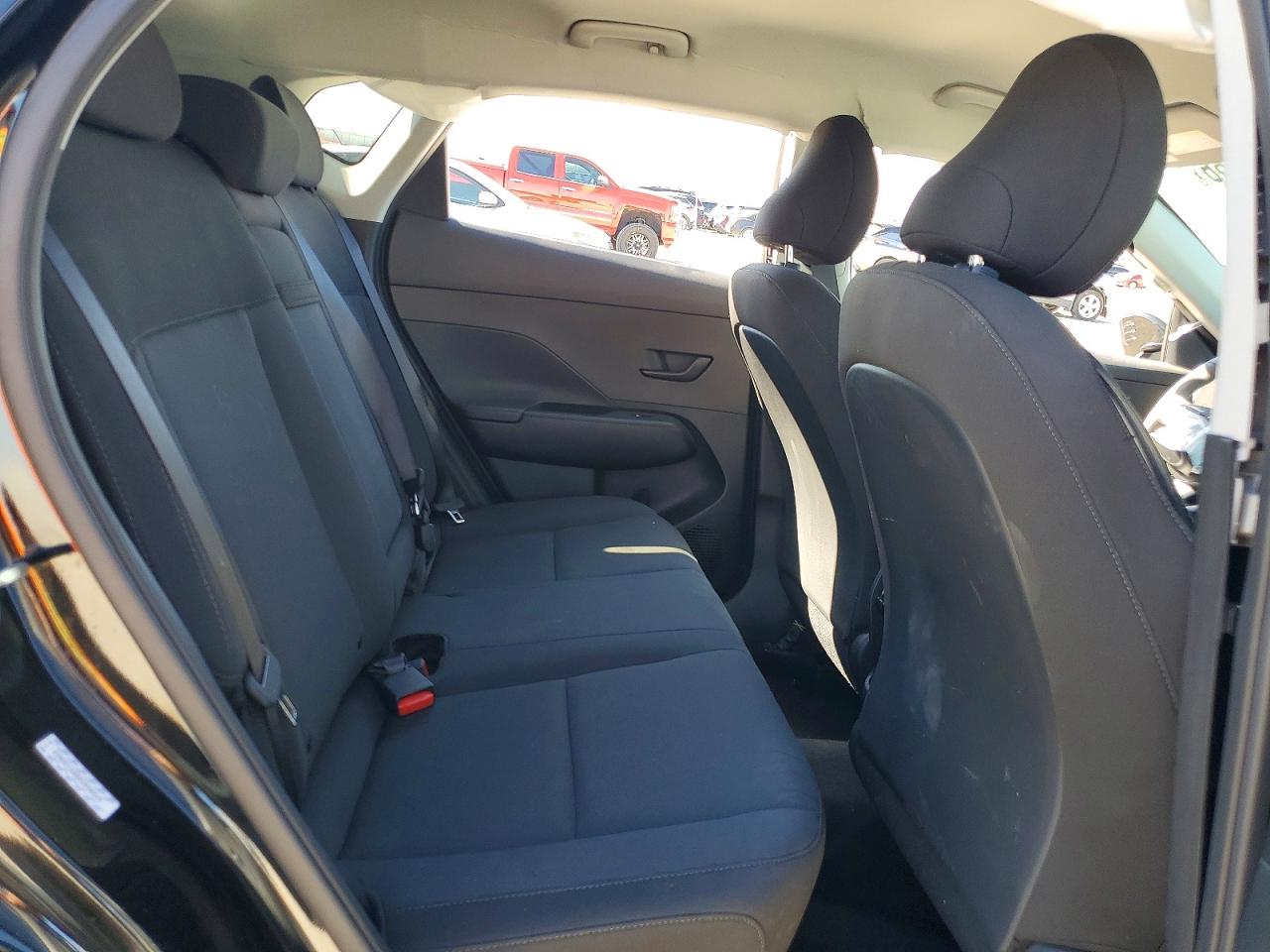 2024 HYUNDAI KONA SEL photo 10