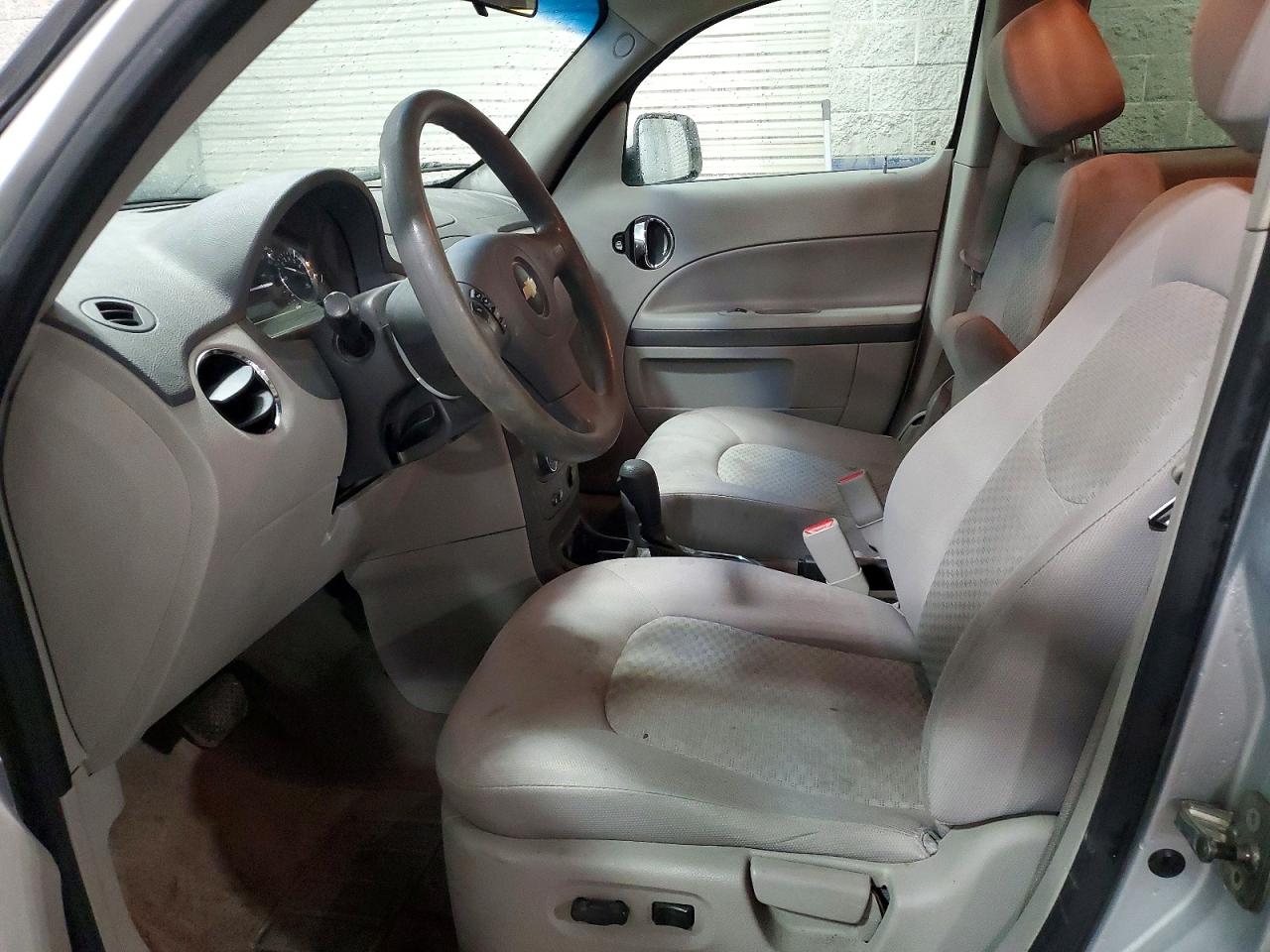 2010 CHEVROLET HHR LT photo 19