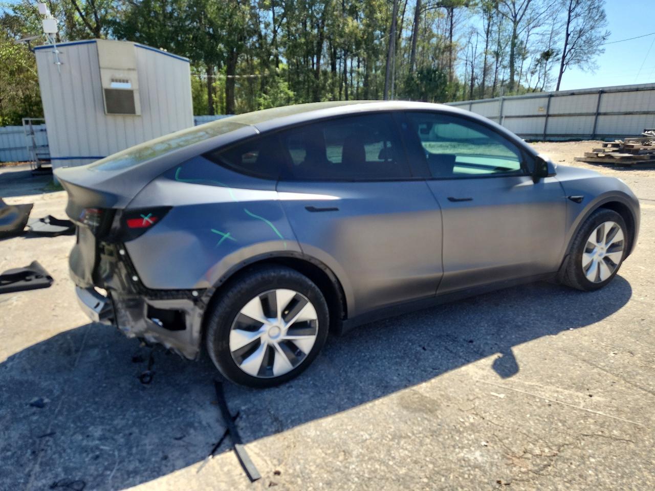 2021 TESLA MODEL Y photo 3