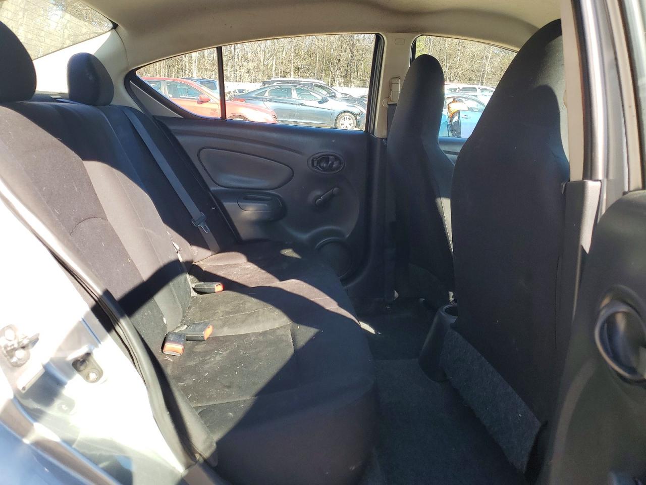 2014 NISSAN VERSA 1.6 S photo 28
