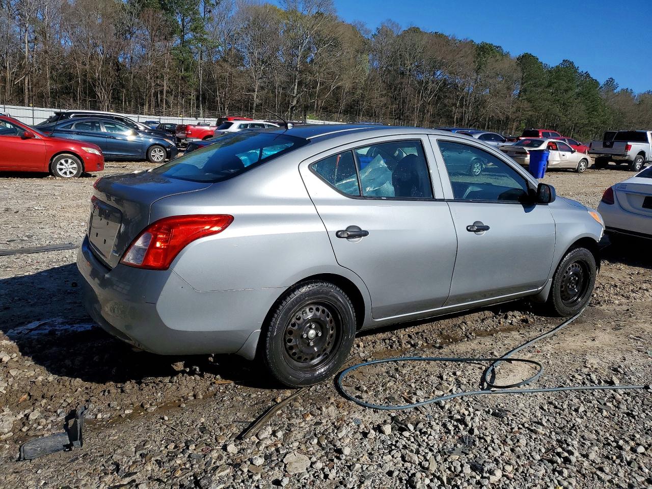 2014 NISSAN VERSA 1.6 S photo 7