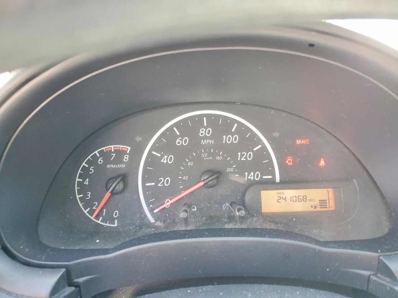 2014 NISSAN VERSA 1.6 S photo 25