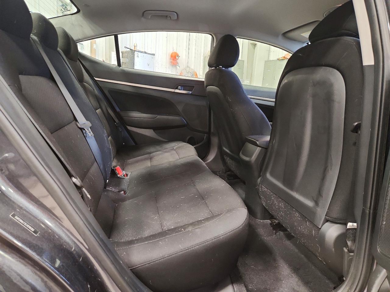 2020 HYUNDAI ELANTRA SEL photo 19