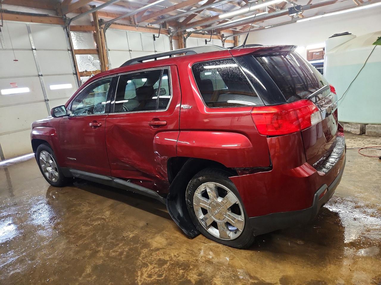 2012 GMC TERRAIN SLT photo 4
