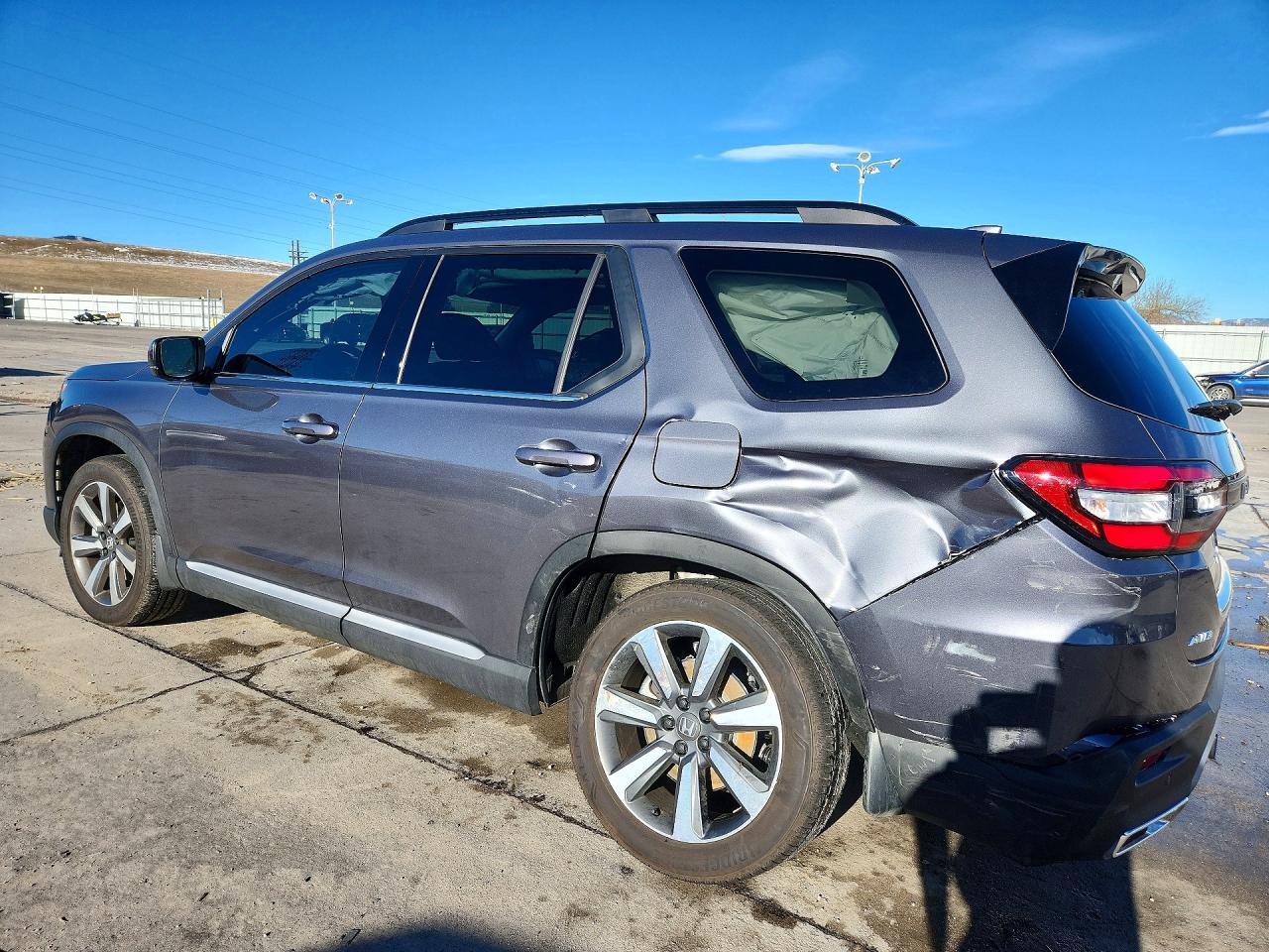 2025 HONDA PILOT ELITE photo 2