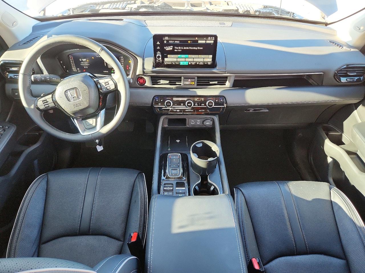 2025 HONDA PILOT ELITE photo 8