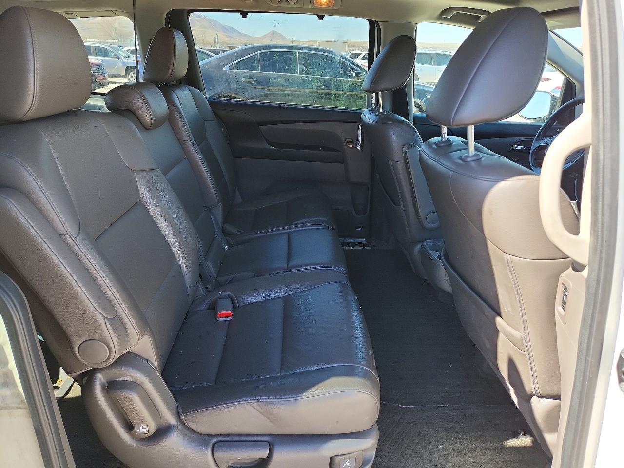 2016 HONDA ODYSSEY EXL photo 21