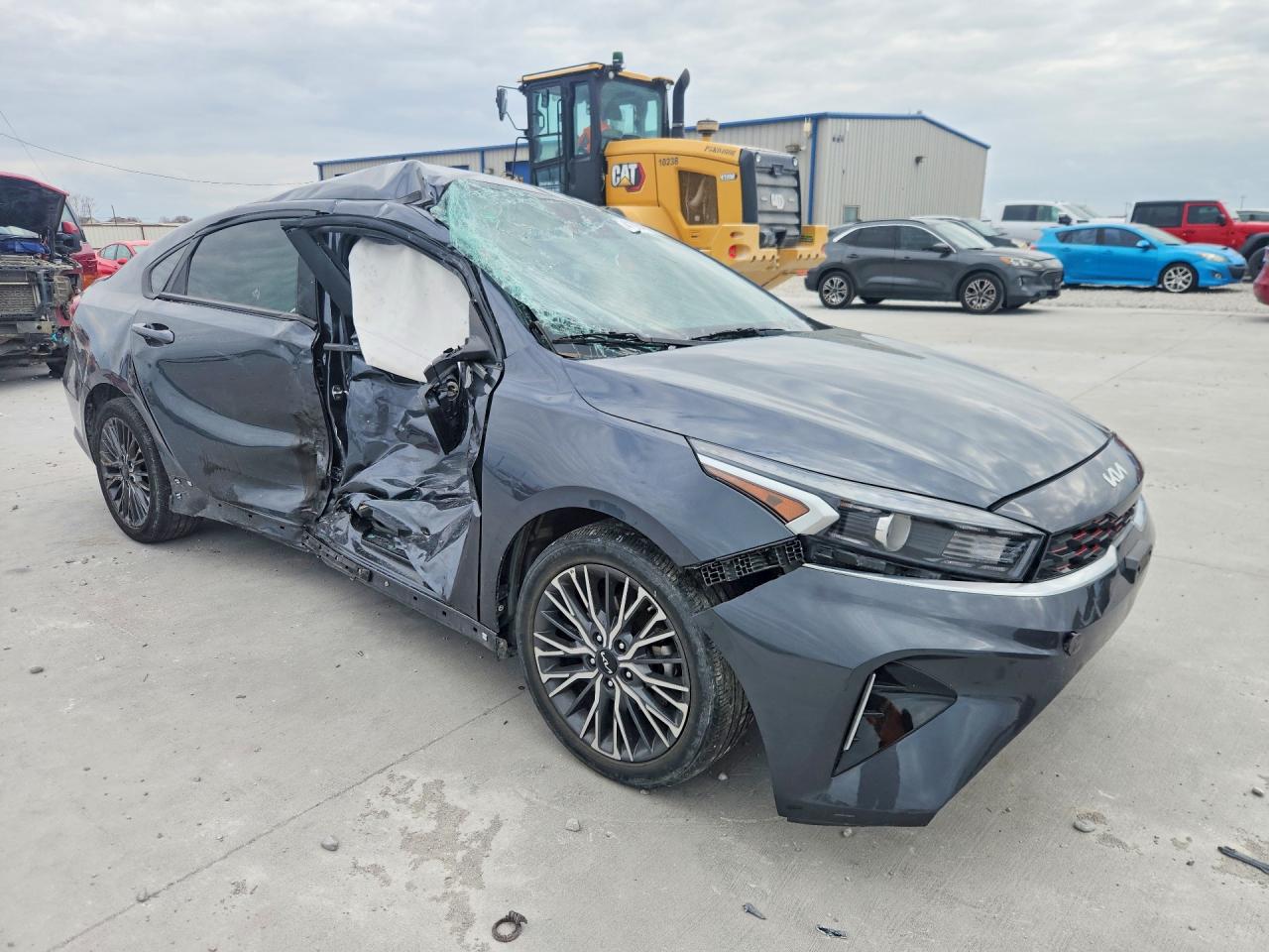 2023 KIA FORTE GT-LINE photo 7
