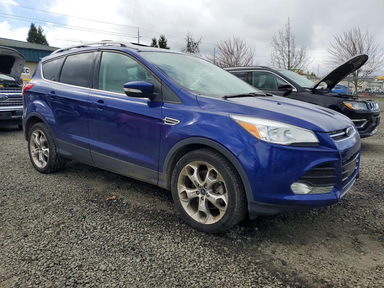 2016 FORD ESCAPE TITANIUM photo 4
