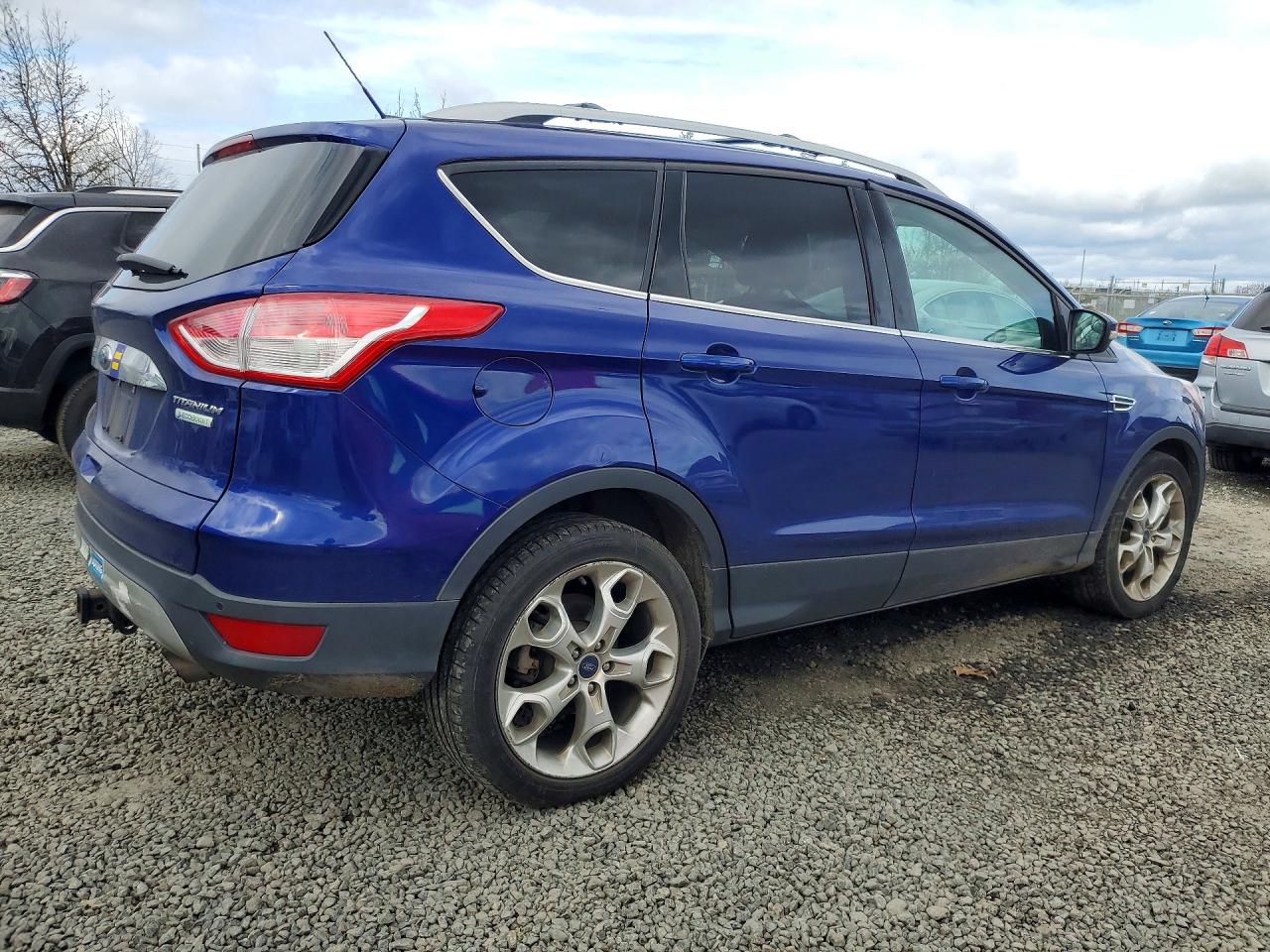 2016 FORD ESCAPE TITANIUM photo 3