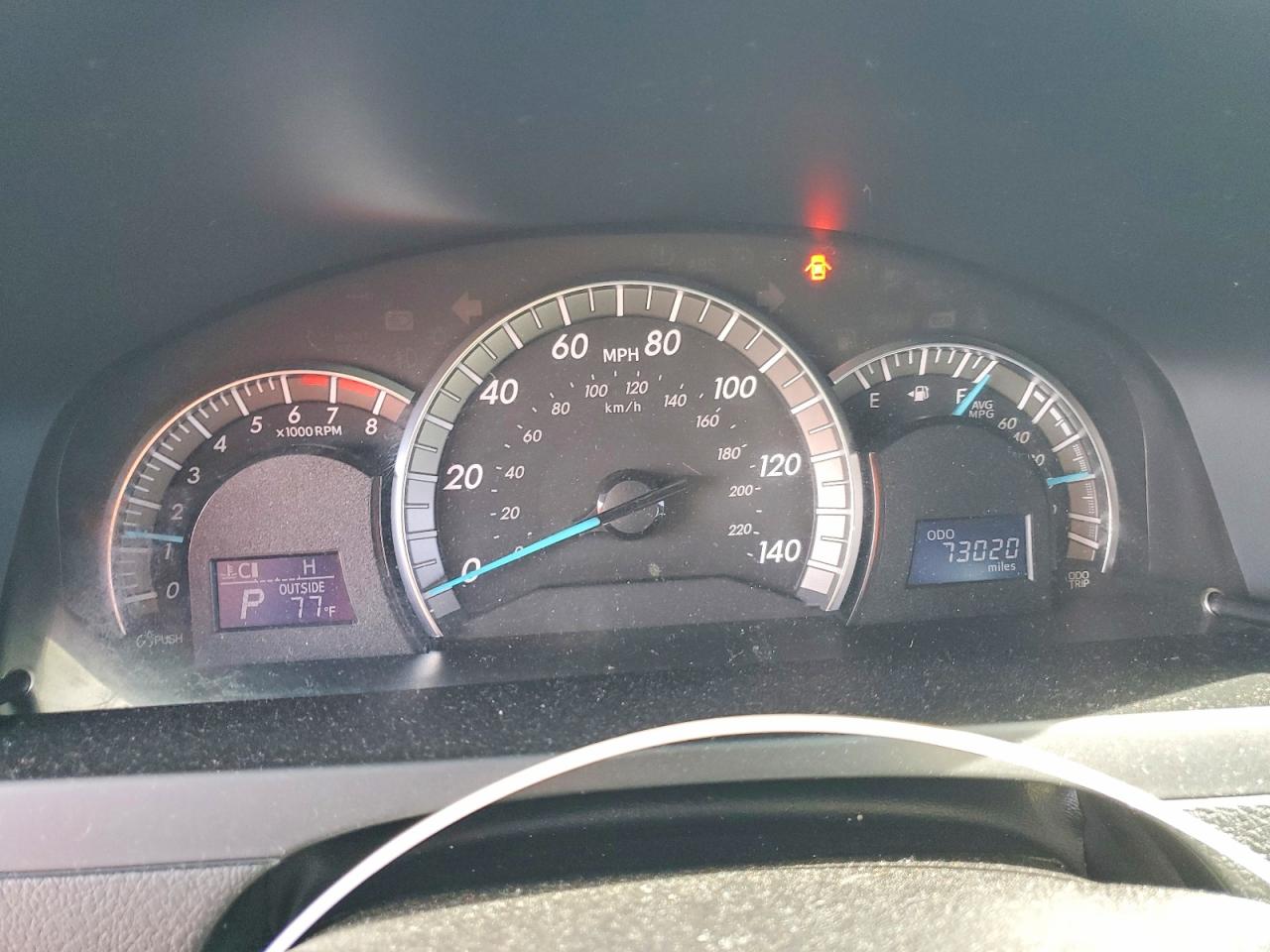 2014 TOYOTA CAMRY SE photo 9
