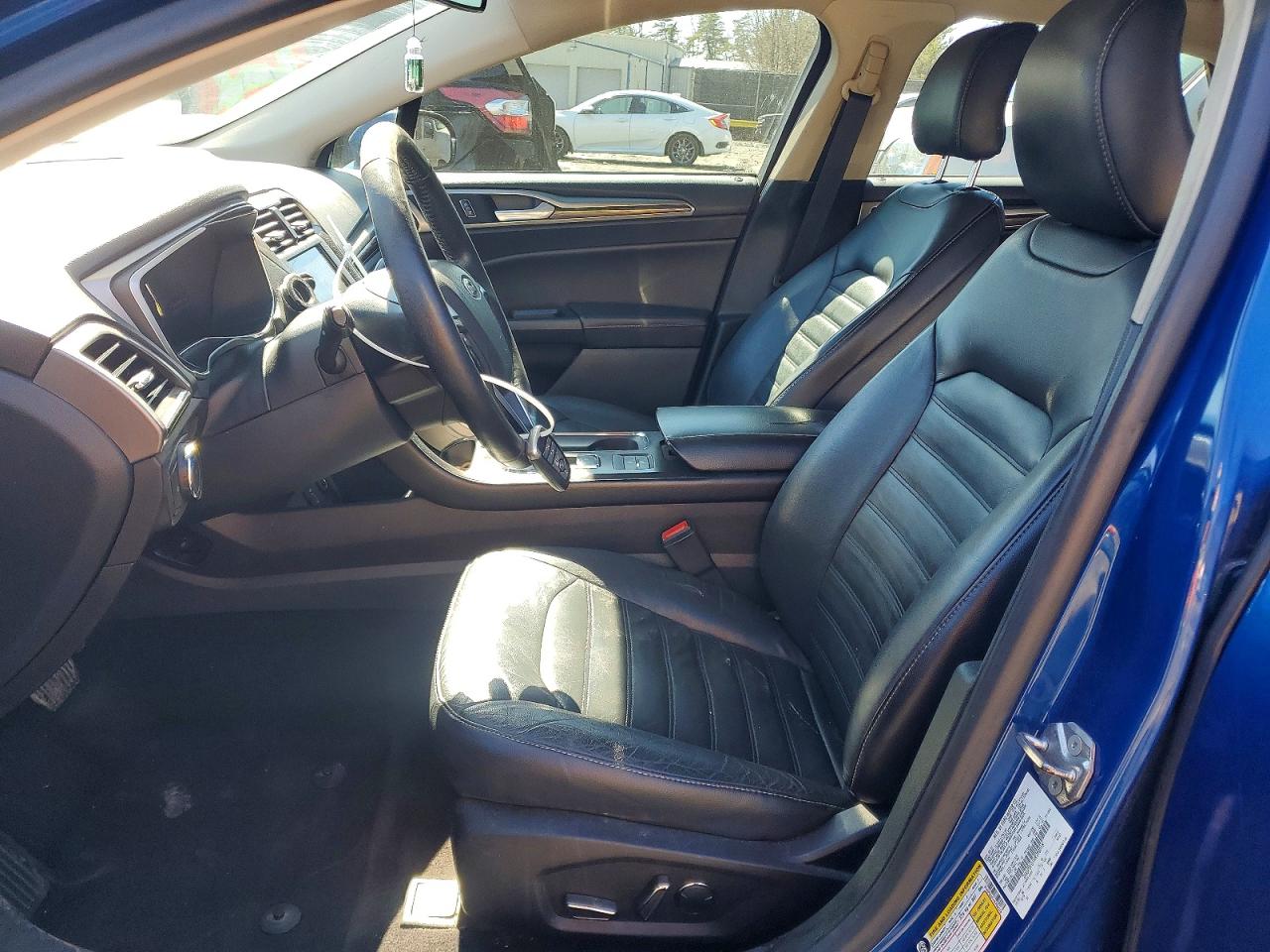 2017 FORD FUSION SE HYBRID photo 19