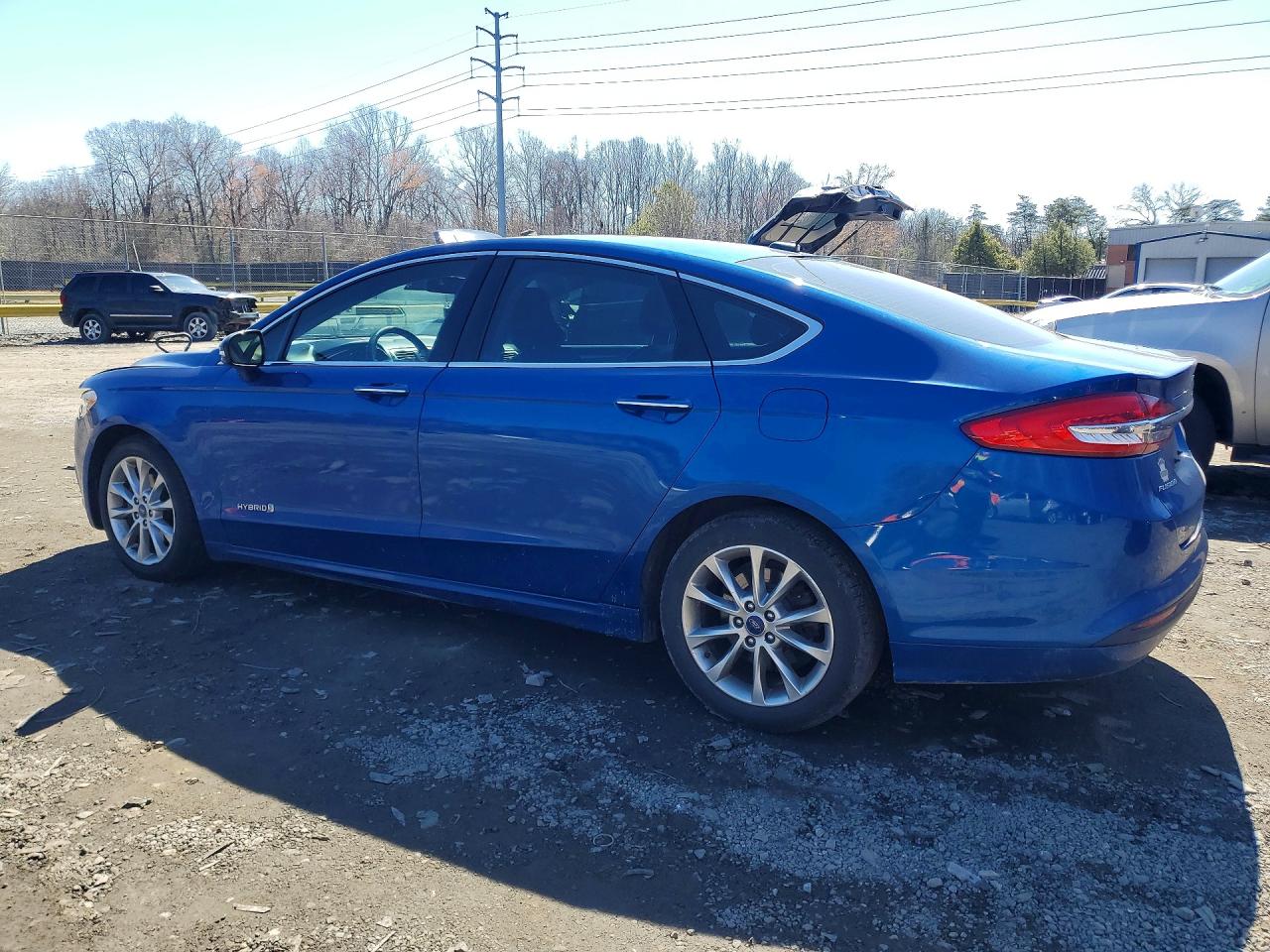 2017 FORD FUSION SE HYBRID photo 4