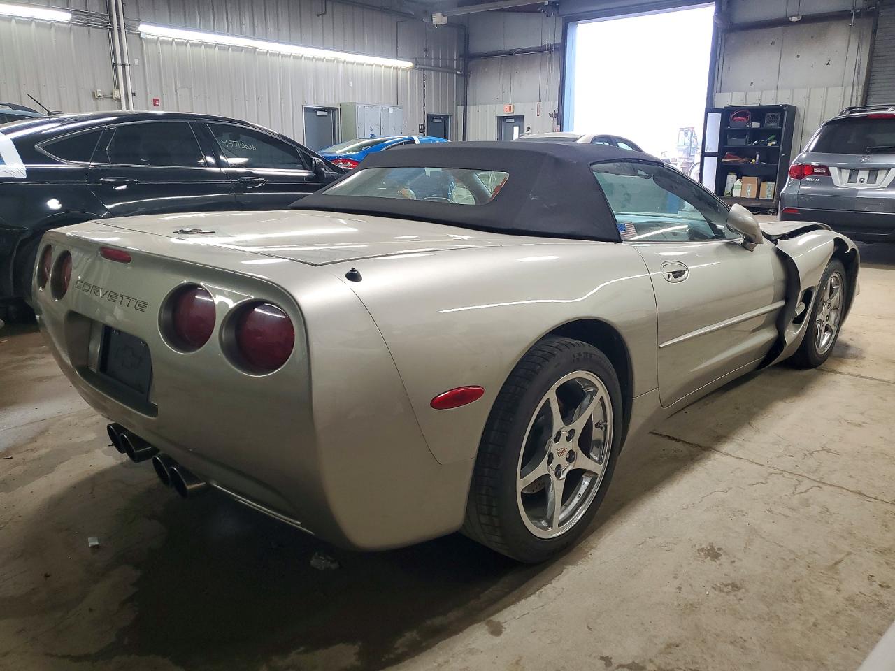 1999 CHEVROLET CORVETTE photo 3