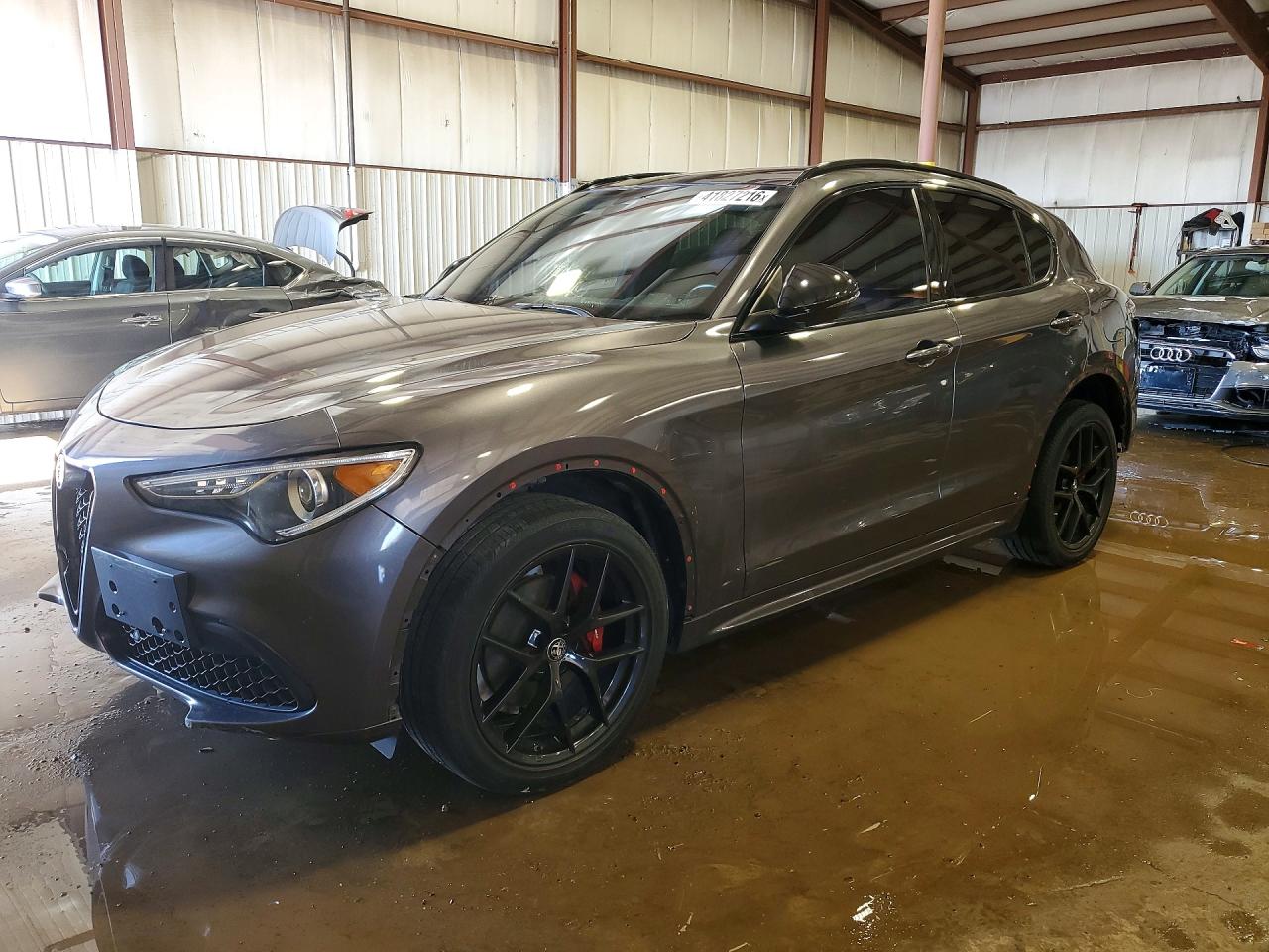 2021 ALFA ROMEO STELVIO