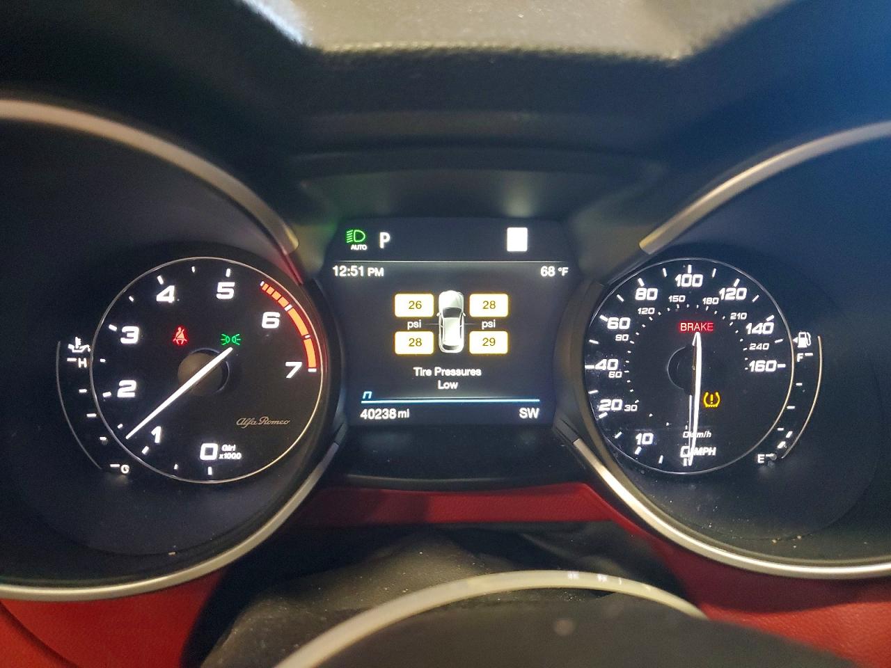 2021 ALFA ROMEO STELVIO TI photo 9