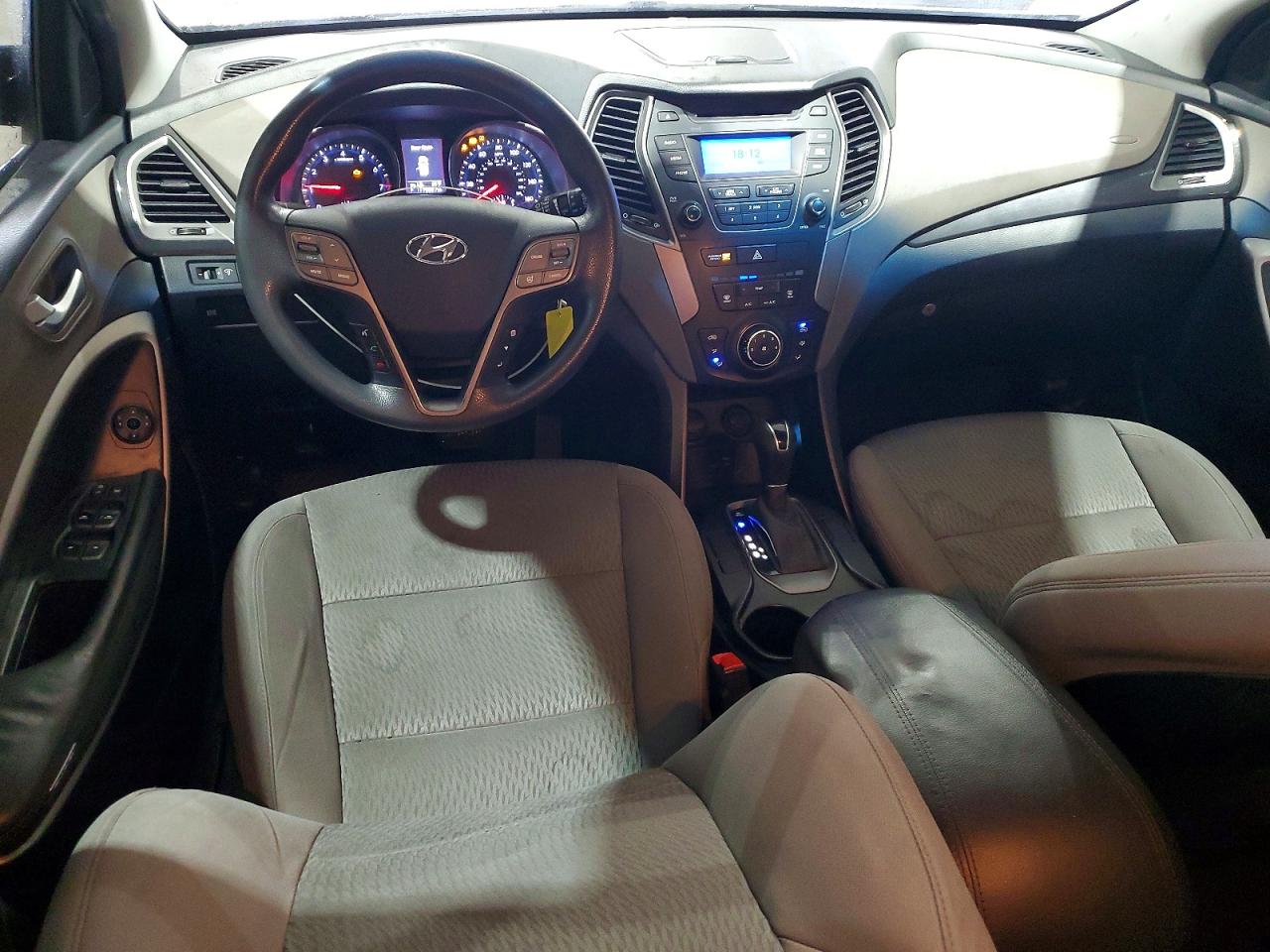 2016 HYUNDAI SANTA FE SPORT 2.4L photo 22