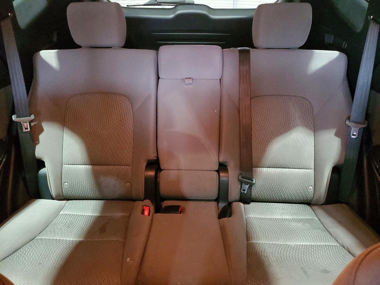 2016 HYUNDAI SANTA FE SPORT 2.4L photo 28