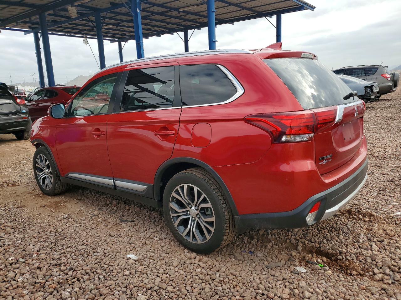 2017 MITSUBISHI OUTLANDER SE photo 3
