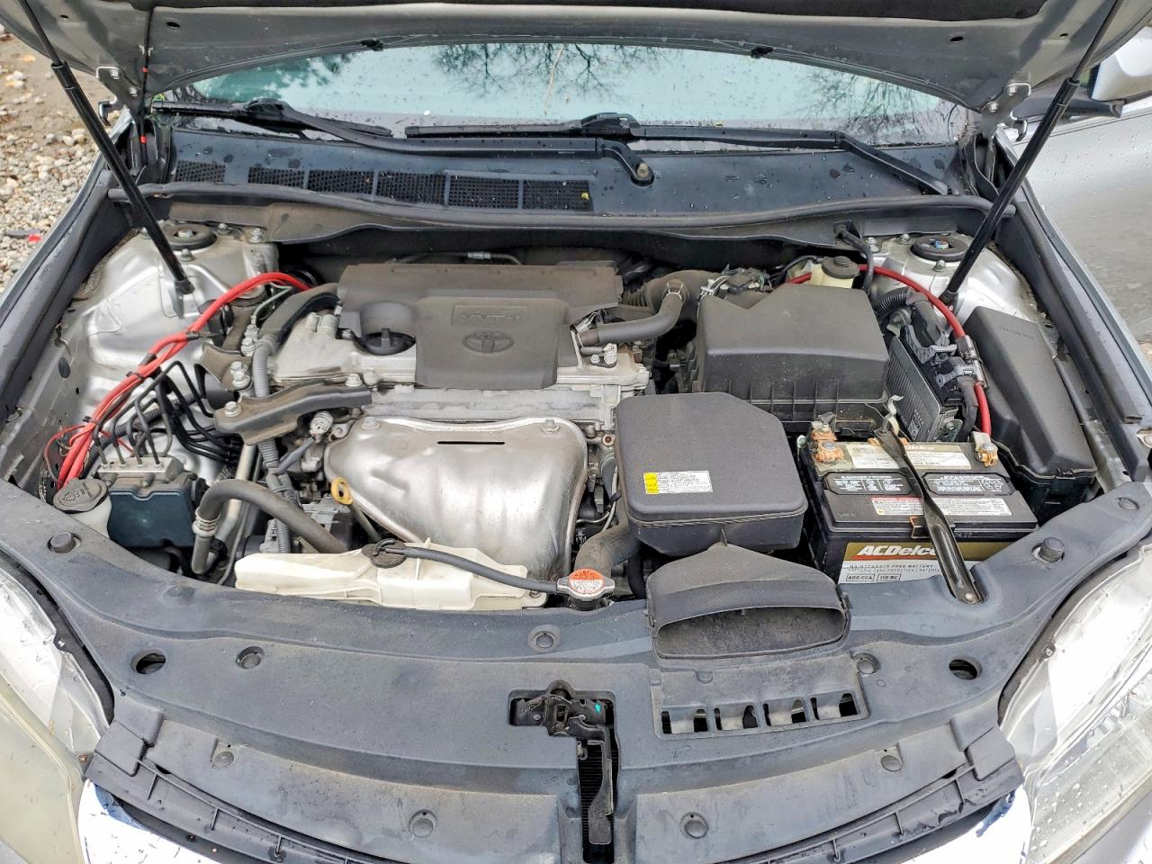 2016 TOYOTA CAMRY SE photo 11