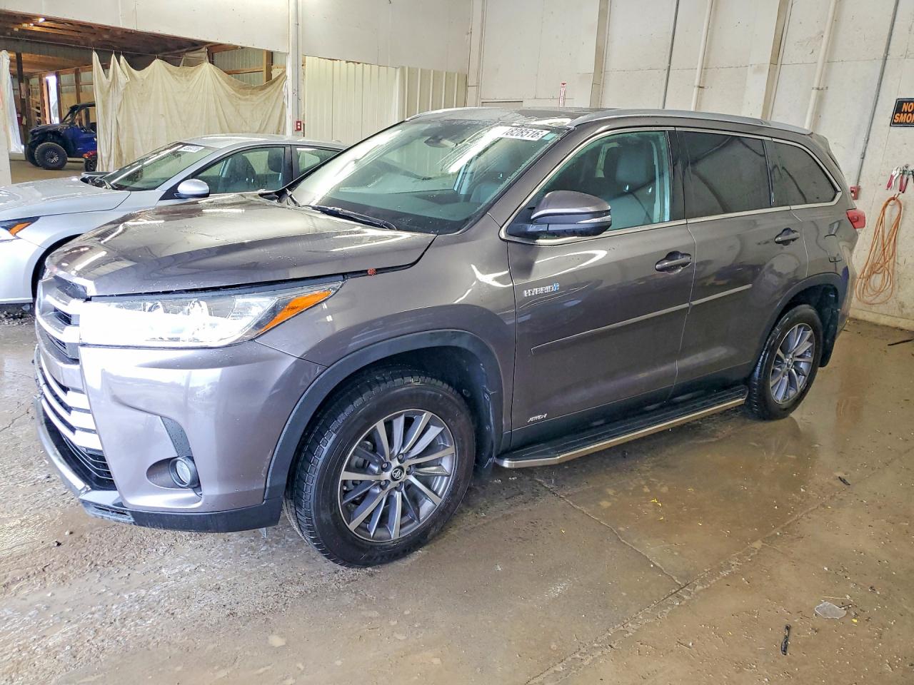 2019 TOYOTA HIGHLANDER HYBRID