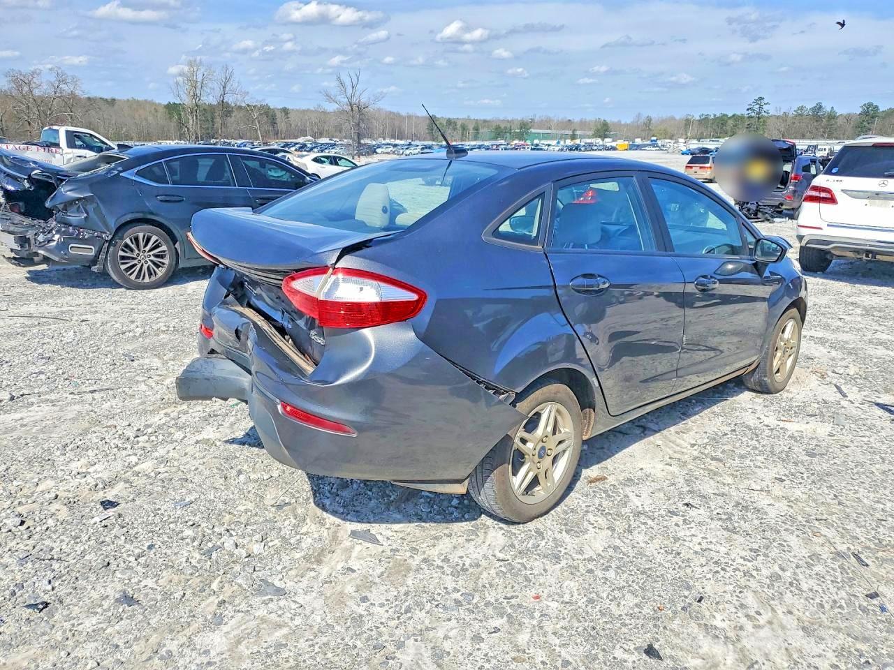 2019 FORD FIESTA photo 5