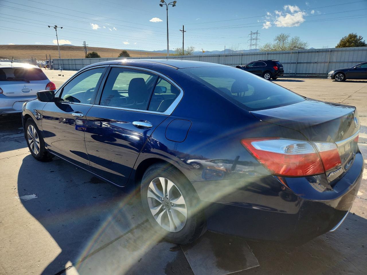 2015 HONDA ACCORD LX photo 4