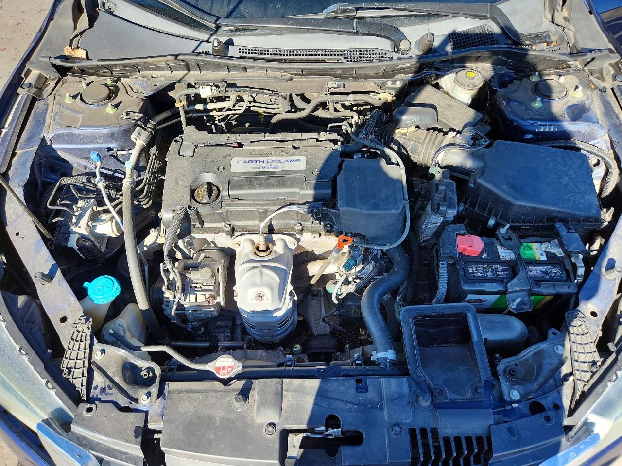 2015 HONDA ACCORD LX photo 31