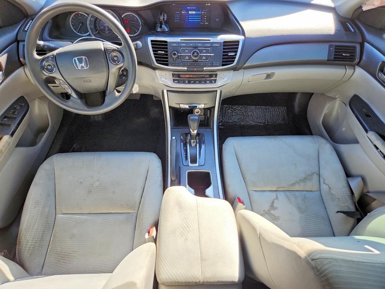 2015 HONDA ACCORD LX photo 22