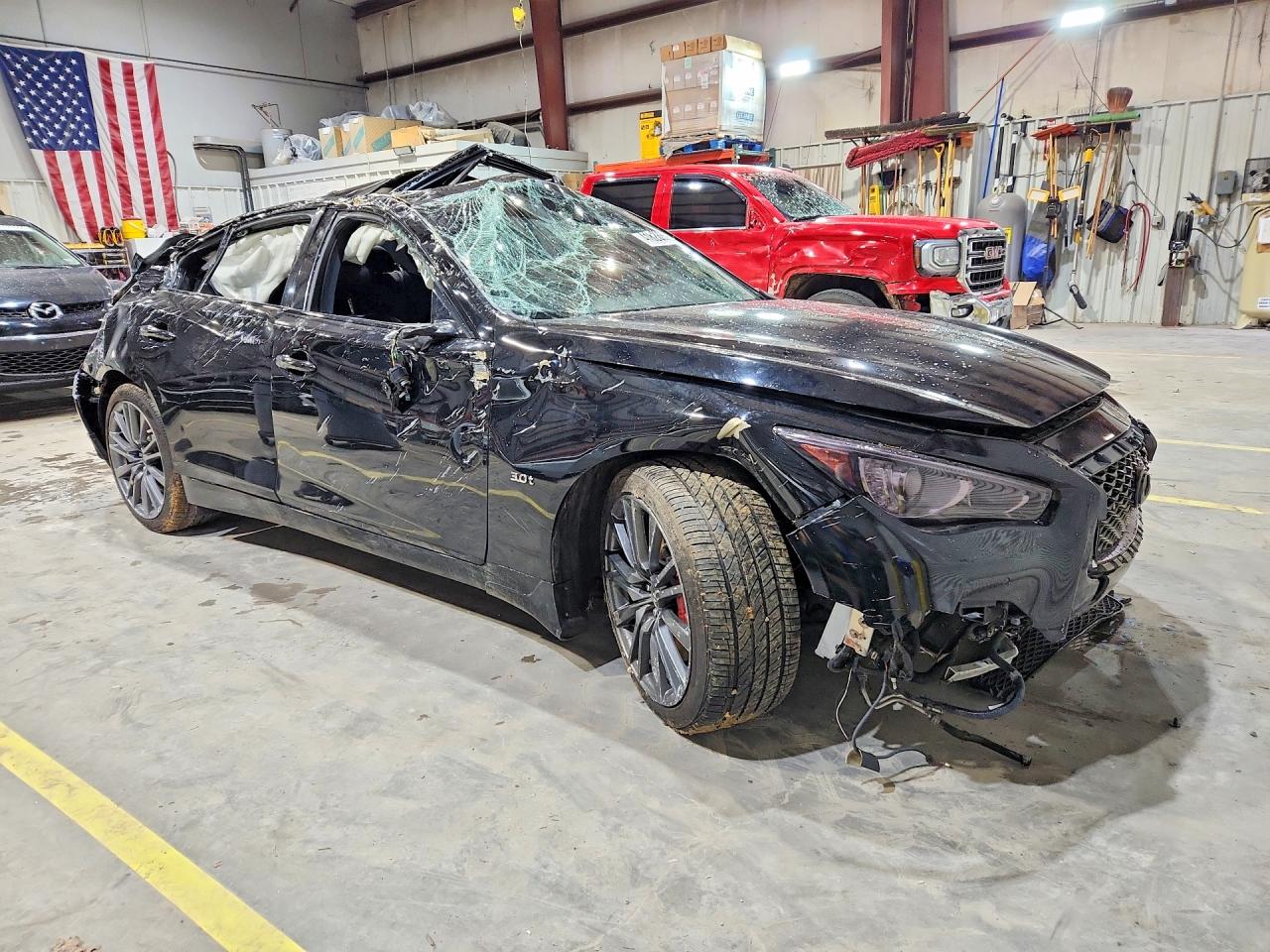 2018 INFINITI Q50 RED SPORT 400 photo 4
