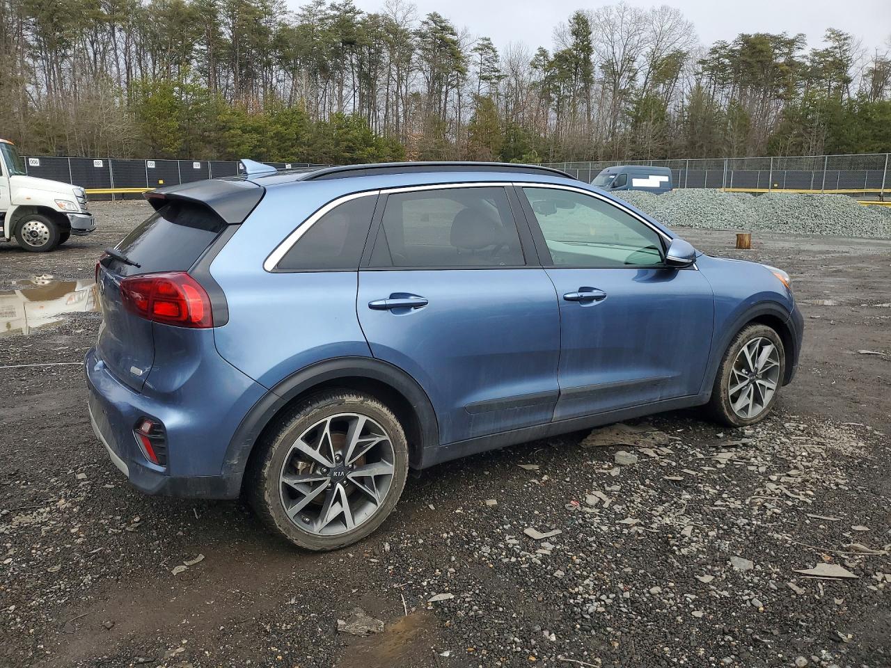 2020 KIA NIRO TOURING SPECIAL EDITION photo 3