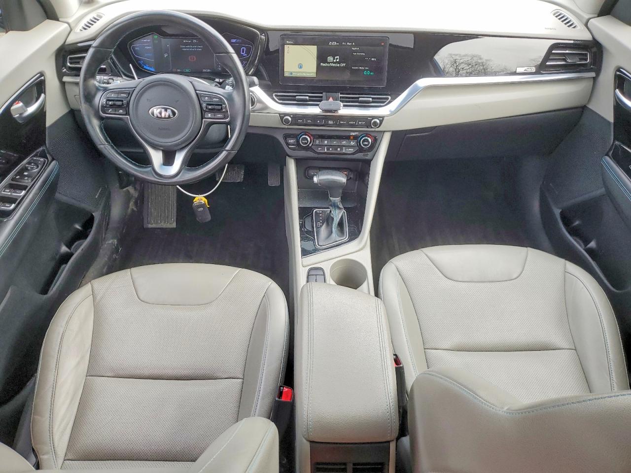 2020 KIA NIRO TOURING SPECIAL EDITION photo 8