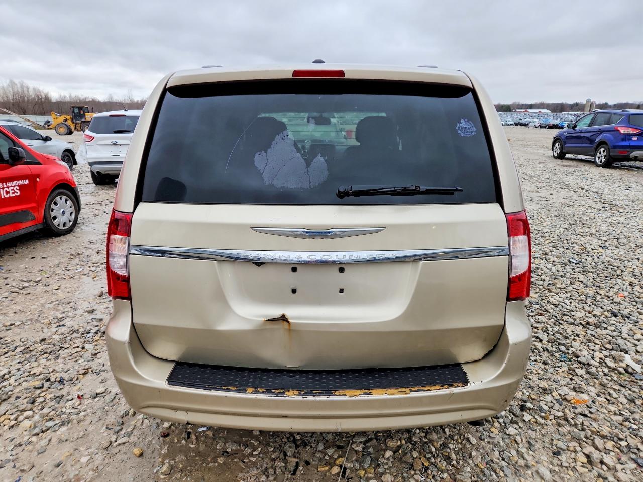 2015 CHRYSLER TOWN & COUNTRY TOURING photo 6