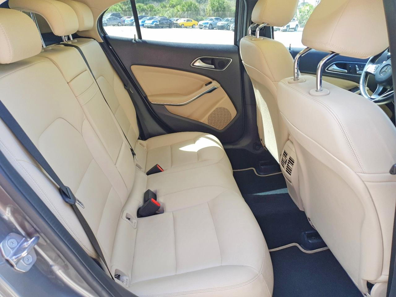 2019 MERCEDES-BENZ GLA 250 4MATIC photo 31