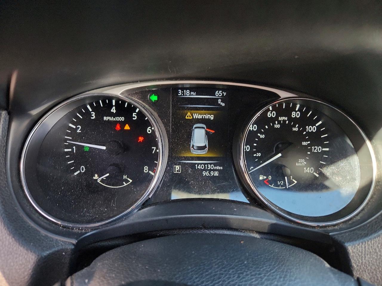 2014 NISSAN ROGUE SV photo 25