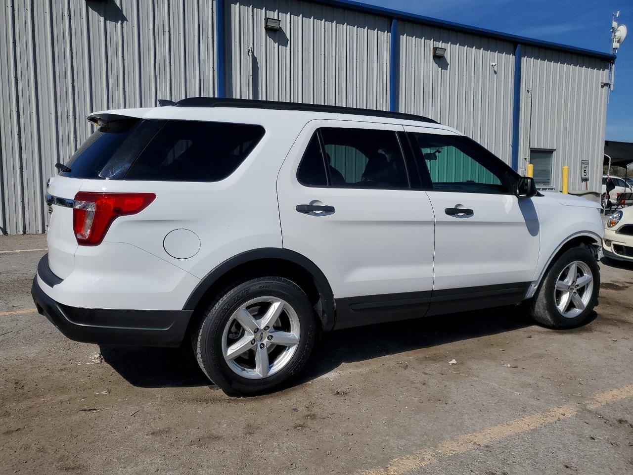 2018 FORD EXPLORER photo 7