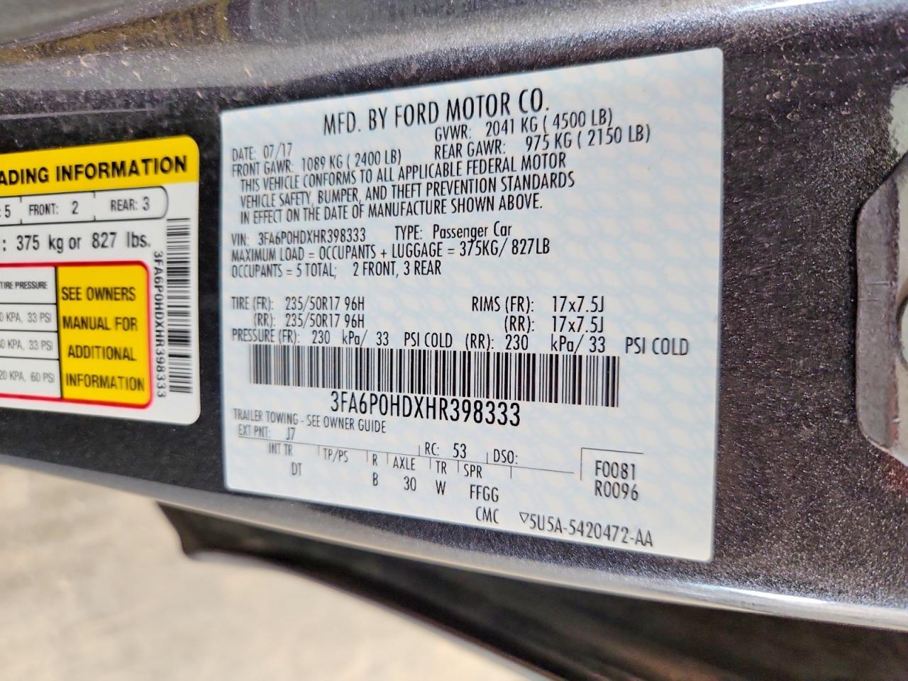2017 FORD FUSION SE photo 12