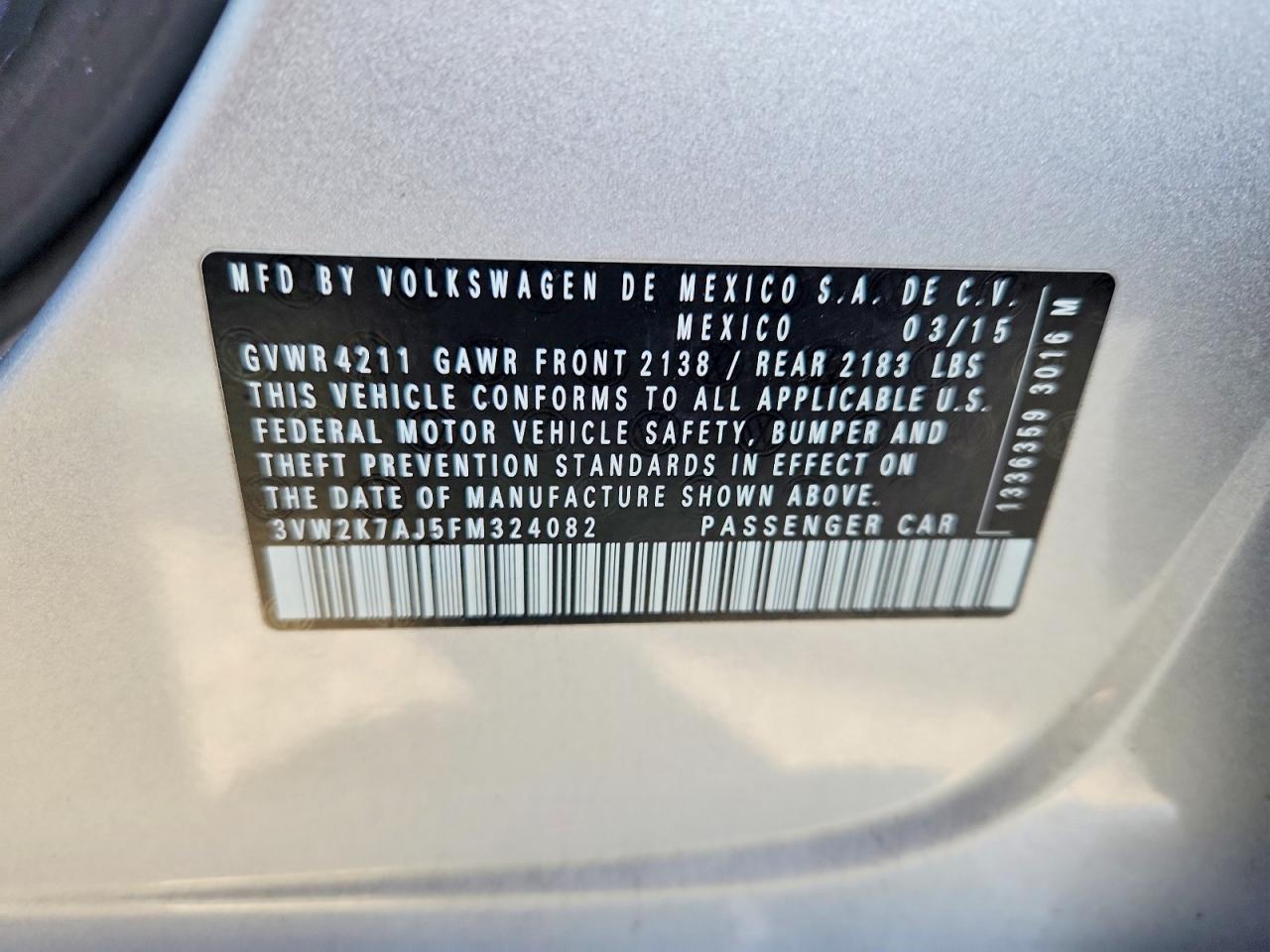 2015 VOLKSWAGEN JETTA BASE photo 12