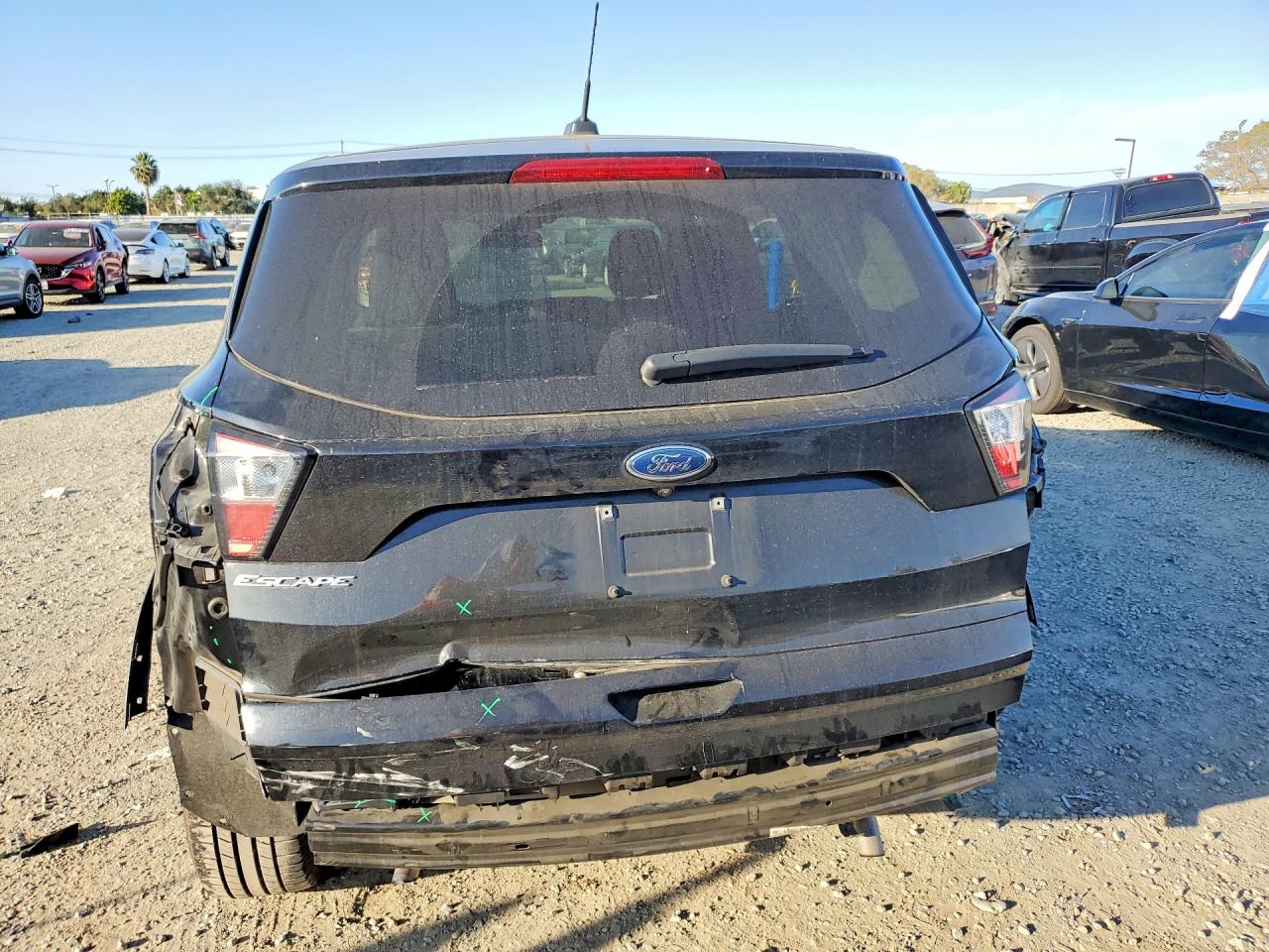 2018 FORD ESCAPE S photo 6