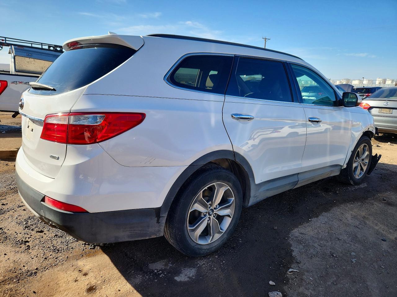 2014 HYUNDAI SANTA FE GLS photo 5