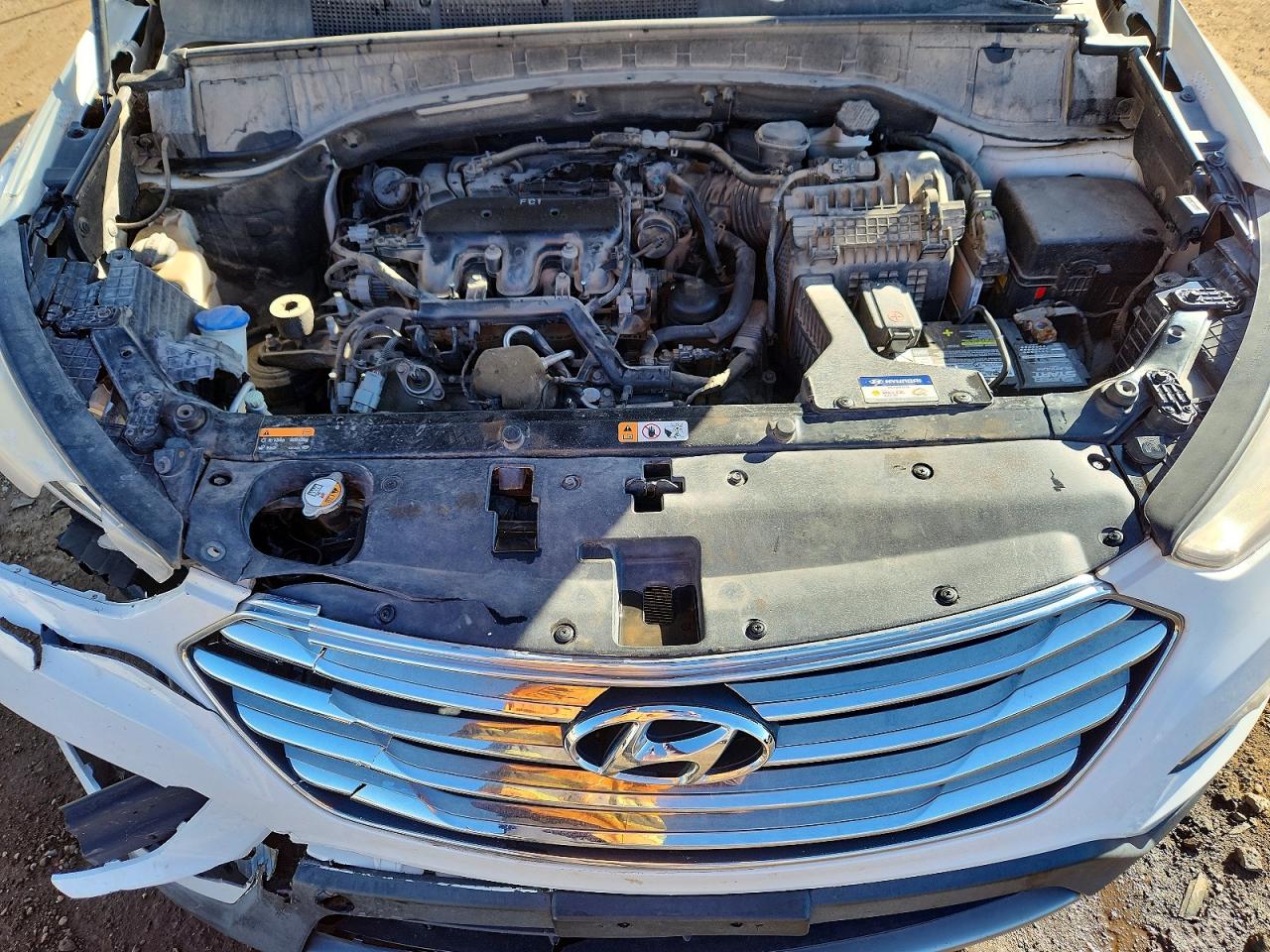 2014 HYUNDAI SANTA FE GLS photo 23