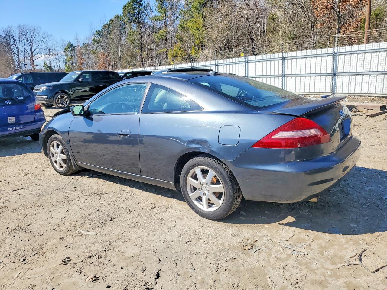 2005 HONDA ACCORD EX photo 2