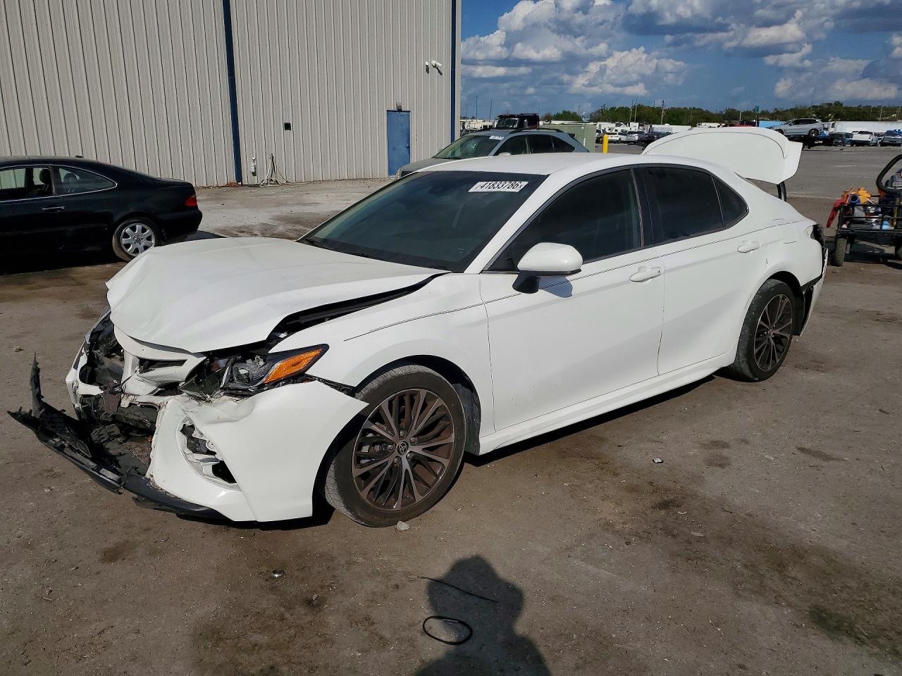2020 TOYOTA CAMRY