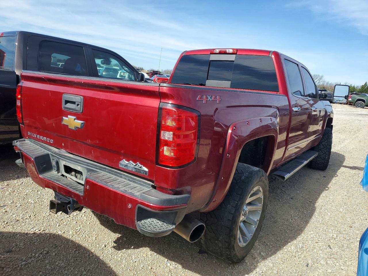2019 CHEVROLET SILVERADO K2500 HIGH COUNTRY photo 3