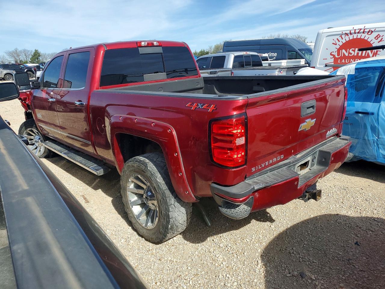 2019 CHEVROLET SILVERADO K2500 HIGH COUNTRY photo 2